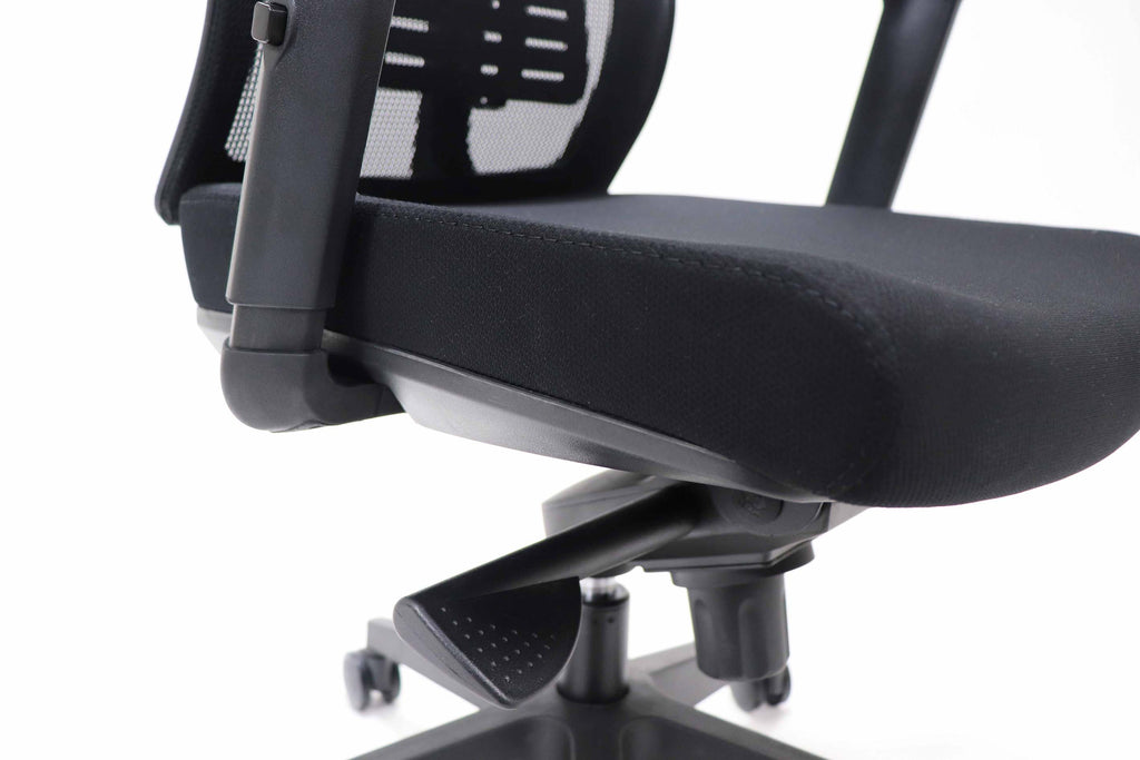 Cascade Ergonomic Mesh Task Chair