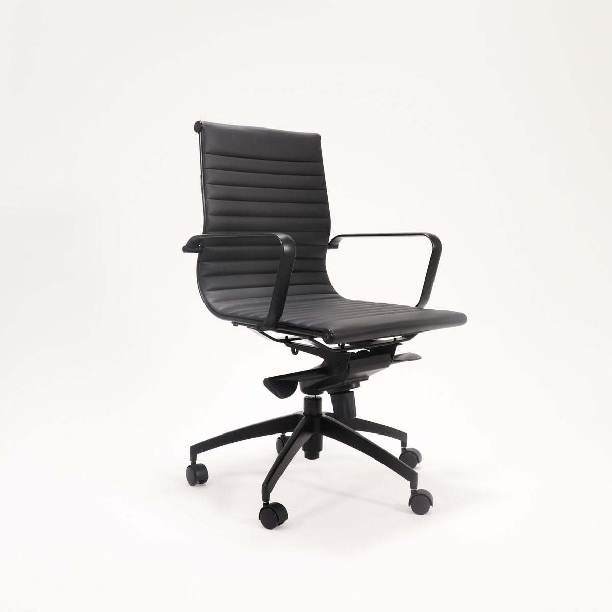 Prestige Medium Back Executive Chair